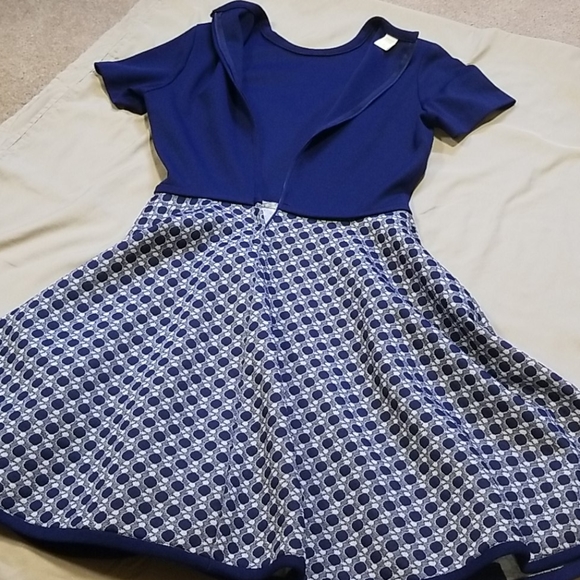 VTG Twirl Dress (1950s-60s) *see measurements* - Picture 5 of 9